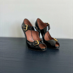 Giuseppe Zanotti | Black Patent Leather Buckle Pumps